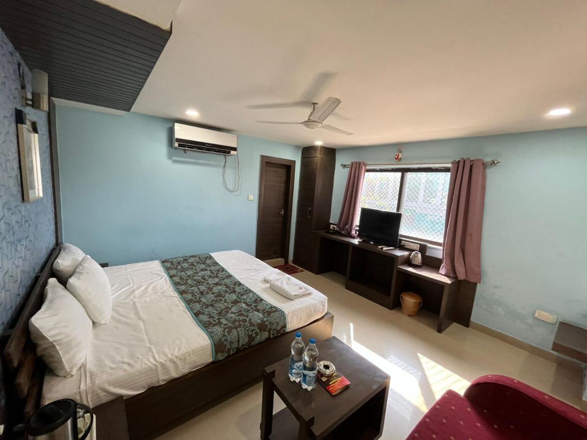 Hotel Pratap Residency Ранчи Экстерьер фото